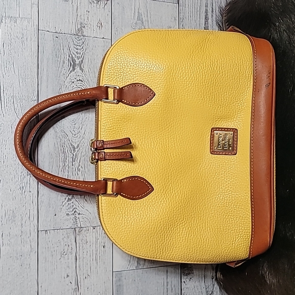 Dooney & Bourke Handbags - Vintage Dooney & Bourke Bag Mustard